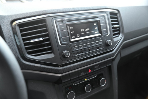 Imagen 13 de 16 de Amarok Dc Tdi 140 Cv M 4x2 Eu5 Taraborelli Usados Entre Rios