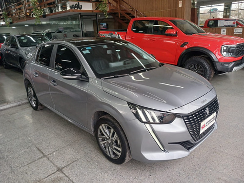 Peugeot 208 1.6 Feline Tiptronic