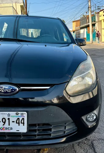 Ford Fiesta Ikon 2012 Transmisión Manual