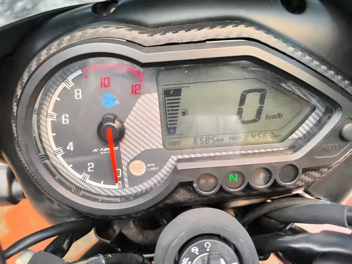 Pulsar 180 Fi Negro Mate