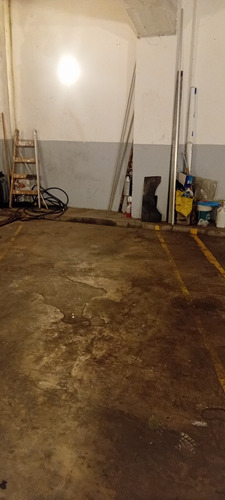 Piso 4 Ambientes Con Cochera, Dependencia De Servicio, Suite
