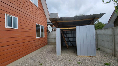 Casa En Arriendo En Socovesa Con 3 Dorm. (98548)