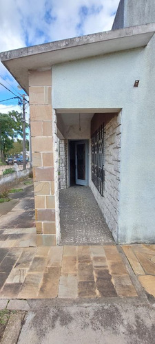 Venta Casa 2 Dormitorios Fray Marcos Con Cochera