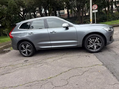 Volvo XC60 2.0 T6 R-design