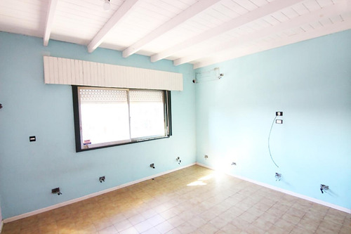 Casa - Mart.-fleming/panam-5 Ambientes