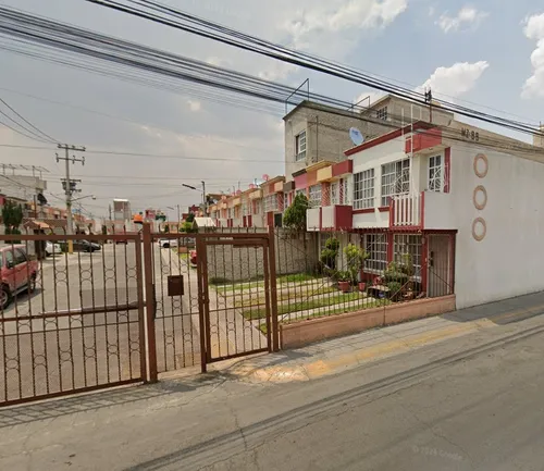 Casa En Venta, Recuperación Bancaria, Col. Los Heroes Tecamac, Tecamac, Estado De Mexico. Jf08