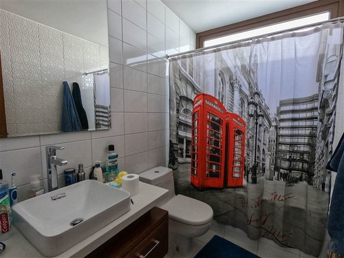 Imagen 17 de 30 de Casa En Venta En Las Condes