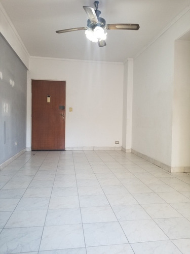 Departamento 3 Amb. Con Gran Patio, Sin Expensas, 1 Piso