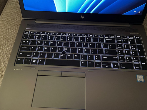 Laptop Hp Zbook 15 G8 15.6' I7 8va Generación (Usado)