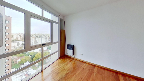 Departamento En 2 Dormitorios Con Cochera - Edificio Buildi