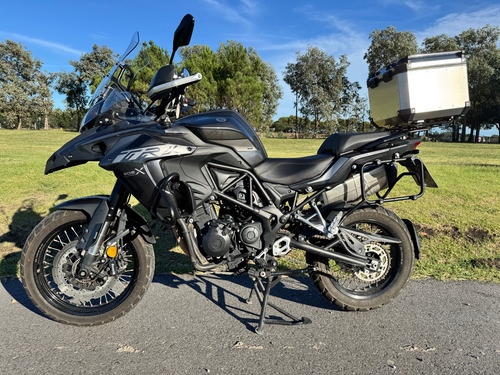 Benelli Trk 502x - Año 2023 - 9.500km