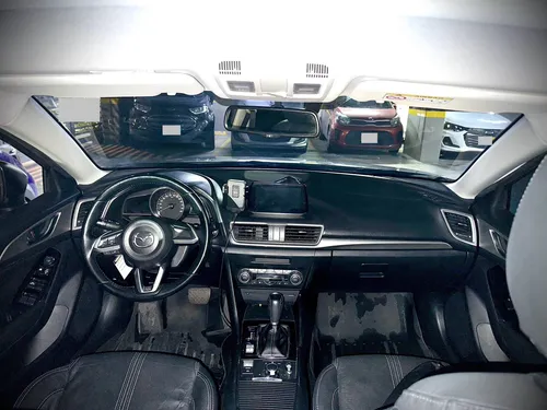 Mazda 3 Sport Hatchback 2.0 Touring At