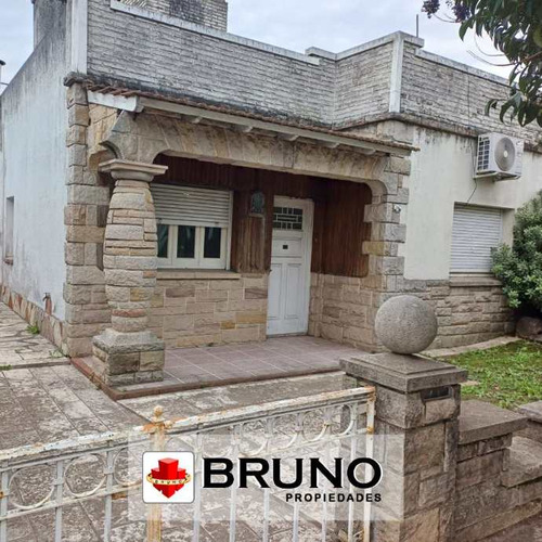 Casa En Venta En Parque San Martin