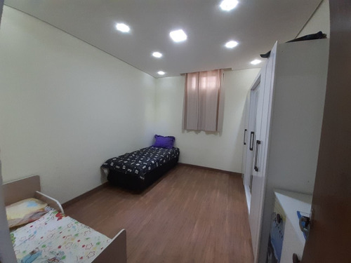 Imagem 5 de 8 de Casa 3 Qts, Churrasqueira 1 Vaga. Apenas 250 Mil - 1067