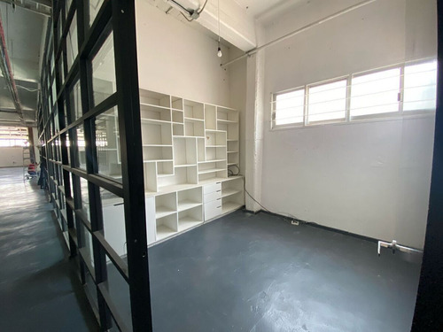 Renta Oficina/bodega 1,142 M²- Lago Texcoco, Col. Anáhuac, Miguel Hidalgo Cdmx -