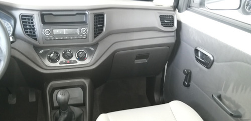 Imagen 9 de 15 de Chevrolet Van Carga N400
