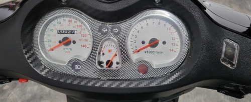 Imagen 8 de 10 de Ava Avila 150cc