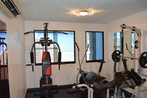 Imagen 19 de 29 de Casa En El Bosque Valencia Con Piscina, Marisol Castro 0424-4923040