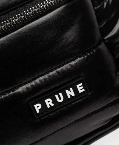 Mochila Urbana Prüne Modelo Blow - Estilo Y Comodidad Negro Liso