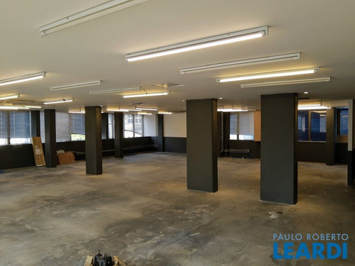 Conj. Comercial - Paraíso - Sp - 617697