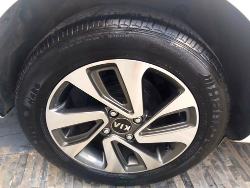 Kia Rio 1.2 Permuto Financio ( Accent I10 Sedan Gol Etc