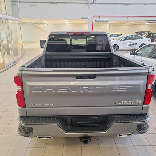 Chevrolet Silverado 5.3 V8 High Country