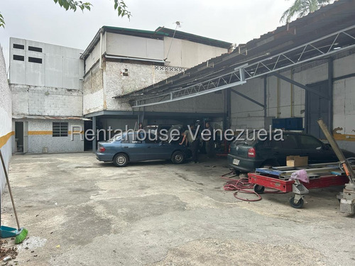 Local Comercial En Alquiler En En Av Principal De Chapellín