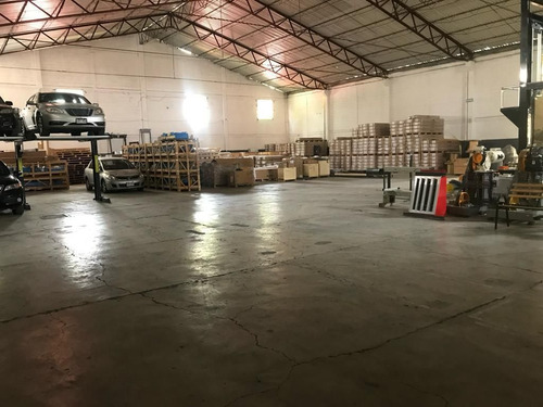 Bodega Industrial Uso De Suelo Hm3/25 Detrás Del Aicm