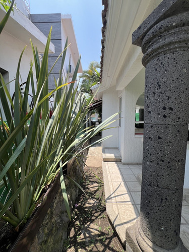 Casa En Renta Lomas De Cocoyoc (solara)