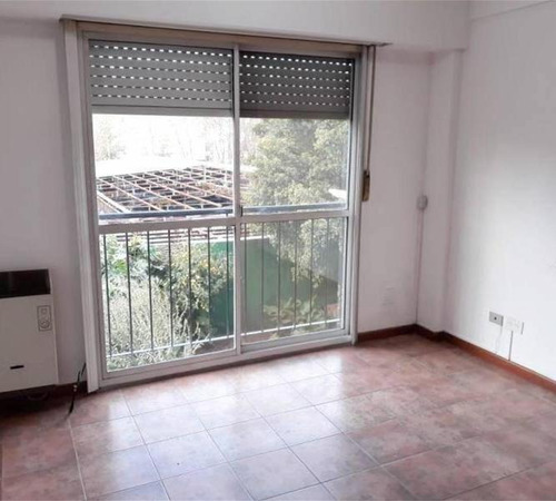 Imagen 6 de 13 de Venta - Monoambiente Dividido - Apto Profesional