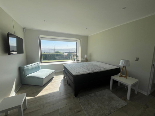 Casa En Venta De 4 Dorm. En Santo Domingo
