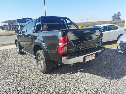 Toyota Hilux Pick-Up 3.0 Cd Srv Cuero Tdi 171cv 4x4 5at