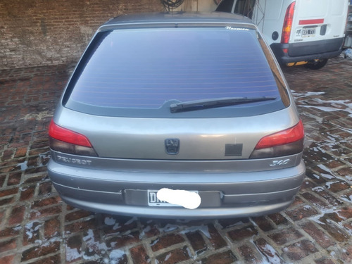 Peugeot 306