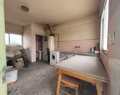 Venta Casa Planta Alta 4 Ambientes- Sarandi
