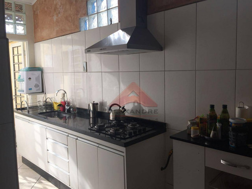 Imagem 1 de 18 de Casa Residencial À Venda, Jardim São Vicente, São José Dos Campos. - Ca3875