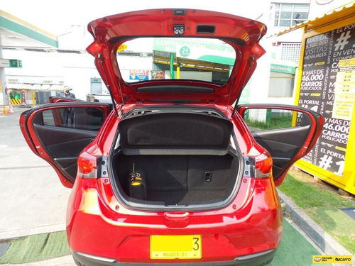 Imagen 9 de 15 de Mazda 2 Sport Prime Mt