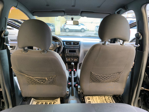 Volkswagen Fox 1.0 Seleção Tec Total Flex 5p