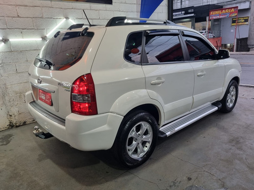 Hyundai Tucson 2.0 Gls 4x2 Flex Aut. 5p