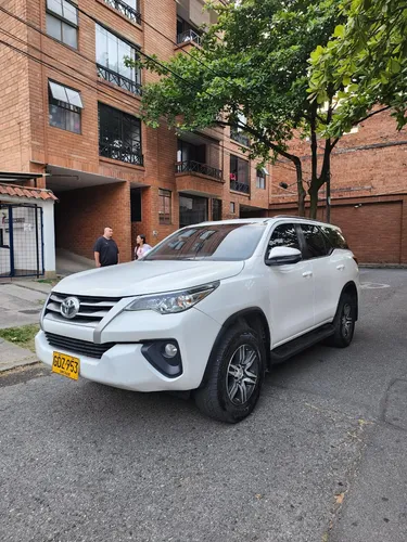 Toyota Fortuner Sw4 Xroad °modelo 2019 °papeles Al Dia °ex