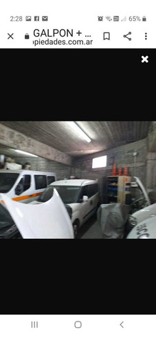 Galpón Con Departamento De 3 Ambientes