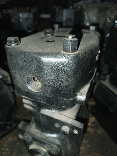 Compresor Tuflo 501 Polea Frenos Abs Ebd Abs (Usado)