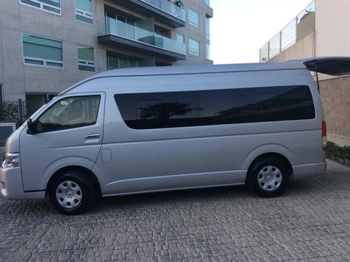 Renta Camioneta 15 Pasajeros Toyota Hiace Con O Sin Chofer