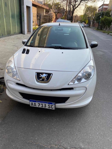 Peugeot 207 2016 1.4 Allure 75cv