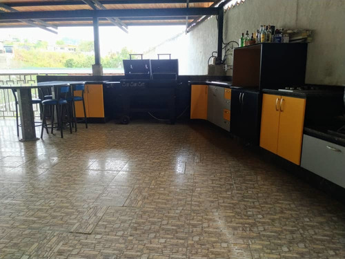 Imagen 13 de 15 de Casa + Apto + 2 Anexos Colinas De Carrizal