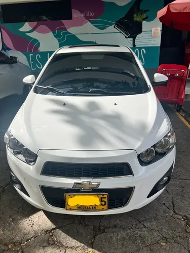Chevrolet Sonic 1.6 Lt 5 p Automática