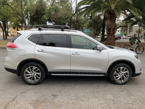 Nissan X-Trail 2.5 Advance 3 Row Cvt