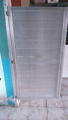 Puertas De Vaivén En Aluminio (Usado)