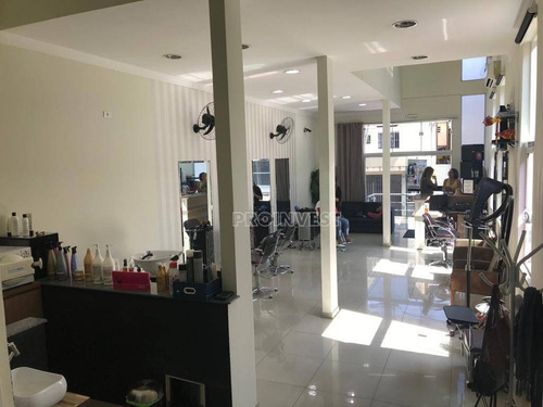 A Melhor Casa Do Bairro Esta A Venda E Vem Com Ponto Comercial! - Ca17558