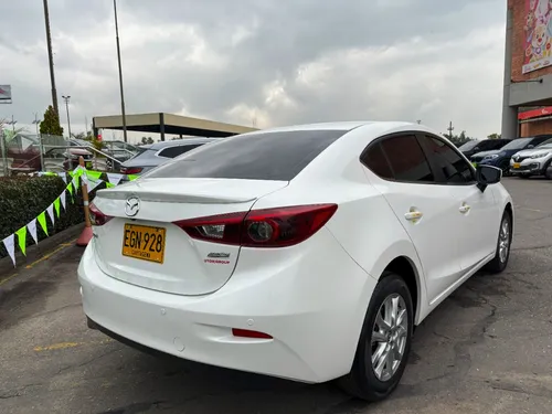 Mazda 3 Touring