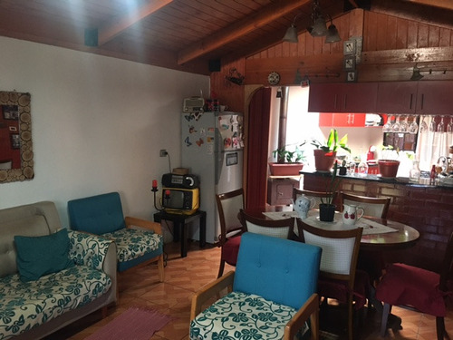 Gran Casa Pasaje Pablo Neruda Villa Sargento Aldea Lampa